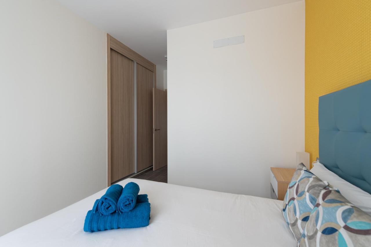 Homeforguest Apartamento En Residencia De Lujo Con Terraza Y Piscina La Guirra Zewnętrze zdjęcie