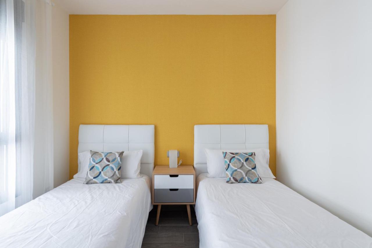 Homeforguest Apartamento En Residencia De Lujo Con Terraza Y Piscina La Guirra Zewnętrze zdjęcie
