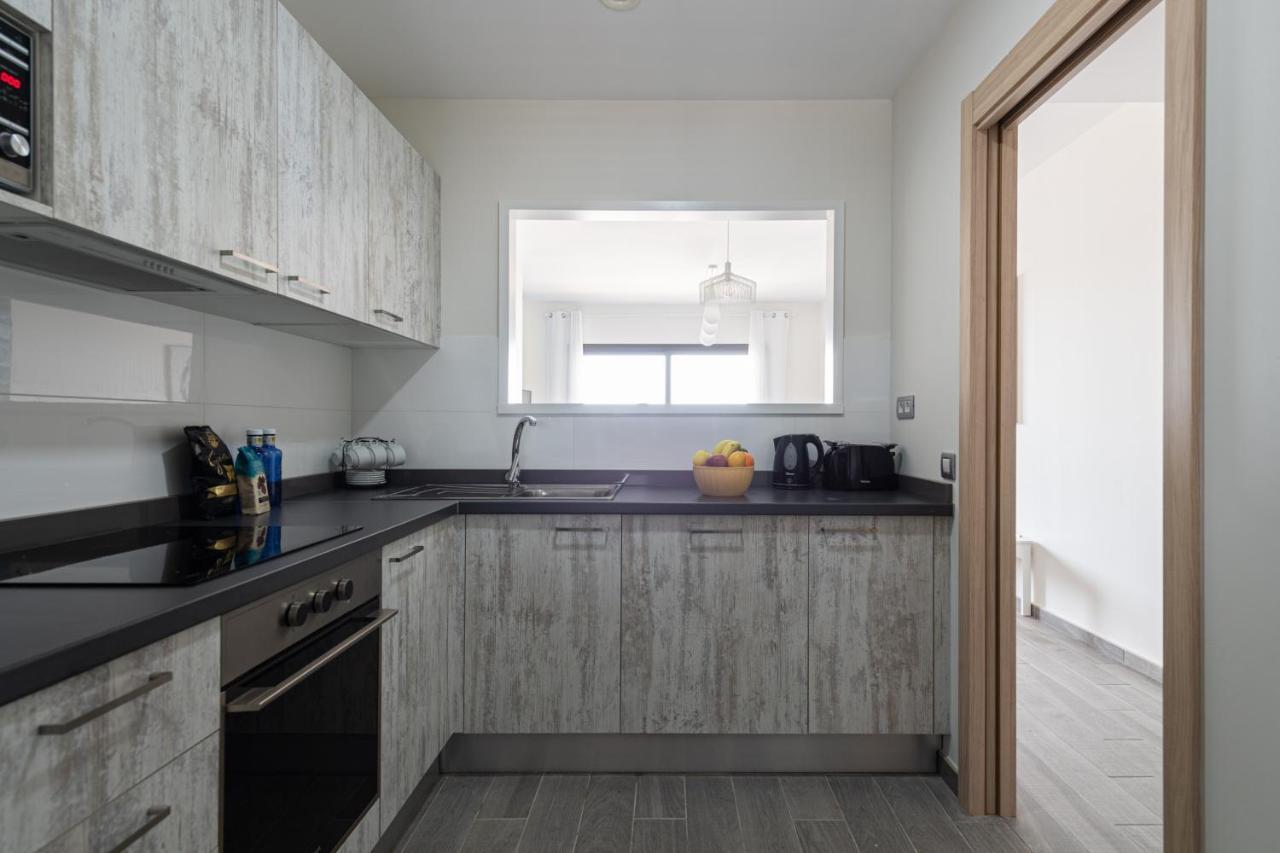 Homeforguest Apartamento En Residencia De Lujo Con Terraza Y Piscina La Guirra Zewnętrze zdjęcie