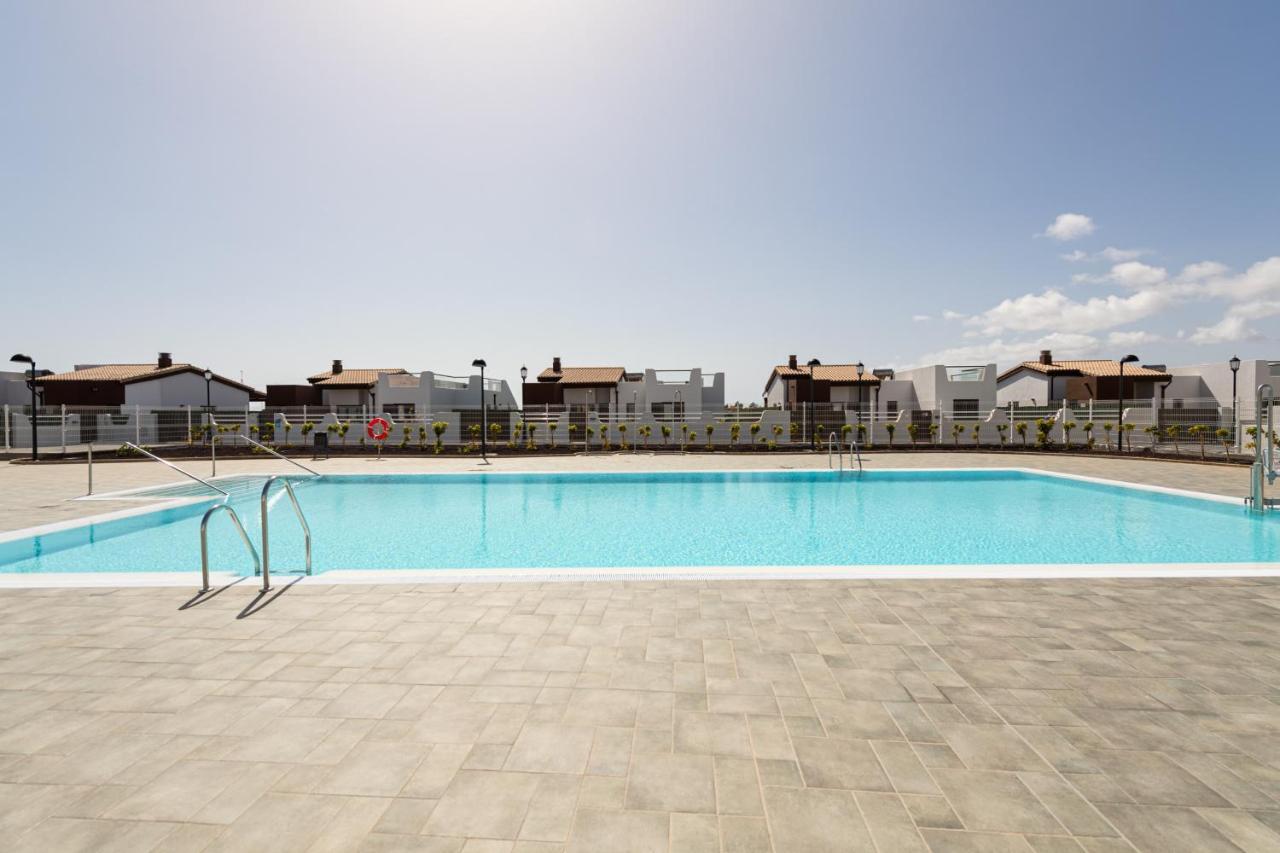 Homeforguest Apartamento En Residencia De Lujo Con Terraza Y Piscina La Guirra Zewnętrze zdjęcie