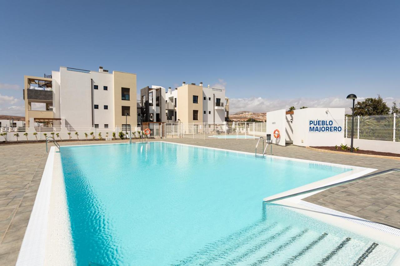 Homeforguest Apartamento En Residencia De Lujo Con Terraza Y Piscina La Guirra Zewnętrze zdjęcie